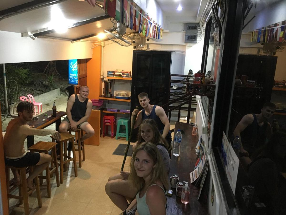 Voyagers Hostel Islas Phi Phi Exterior foto